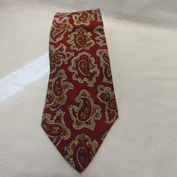 Robinsons California || Burgundy Paisley Tie - Picture 1 of 4